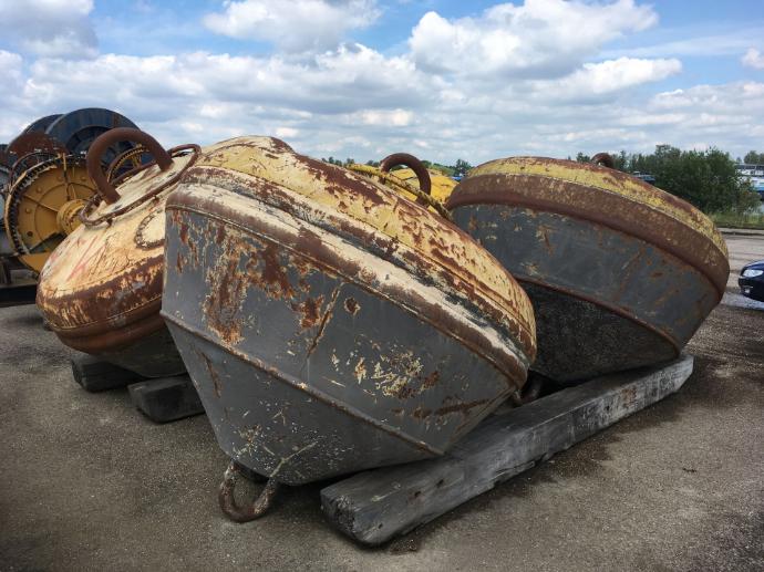 [11753] 3 pcs. 80 ton SWL steel mooring buoys