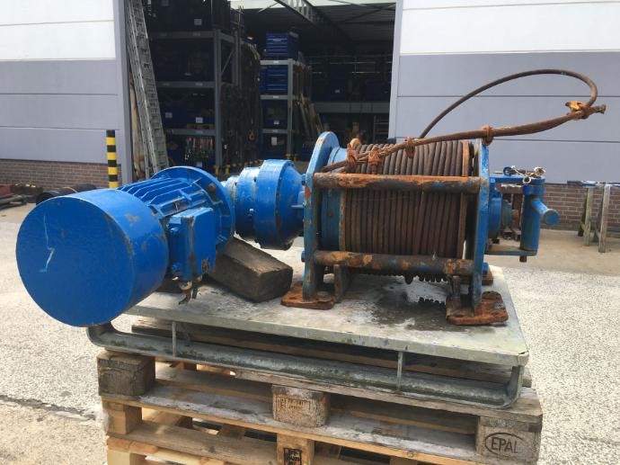 [19927] 5 ton Boll electric winch